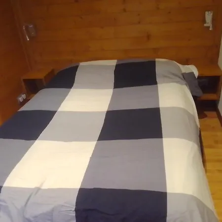 Appt Ponteil Apartman *